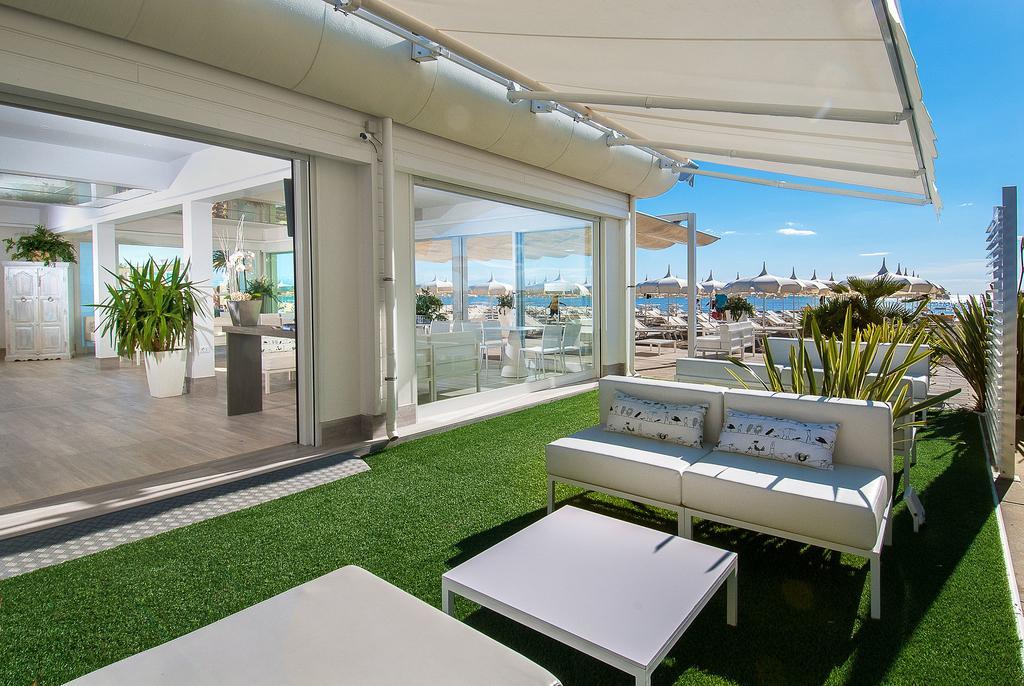 Hotel Byron Milano Marittima Exterior photo
